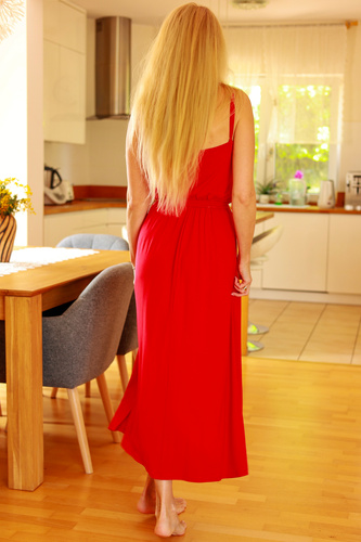 Grace Mirale - Dlhé viskózové šaty s rozparkom | Poľská výroba - červená