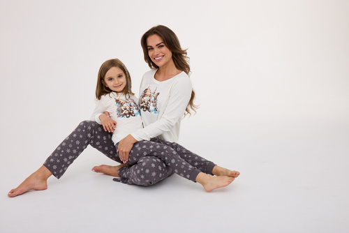 855/428 Friends Cornette dámske pyžamo ecru - bavlna, dlhý rukáv | Štýlové a pohodlné