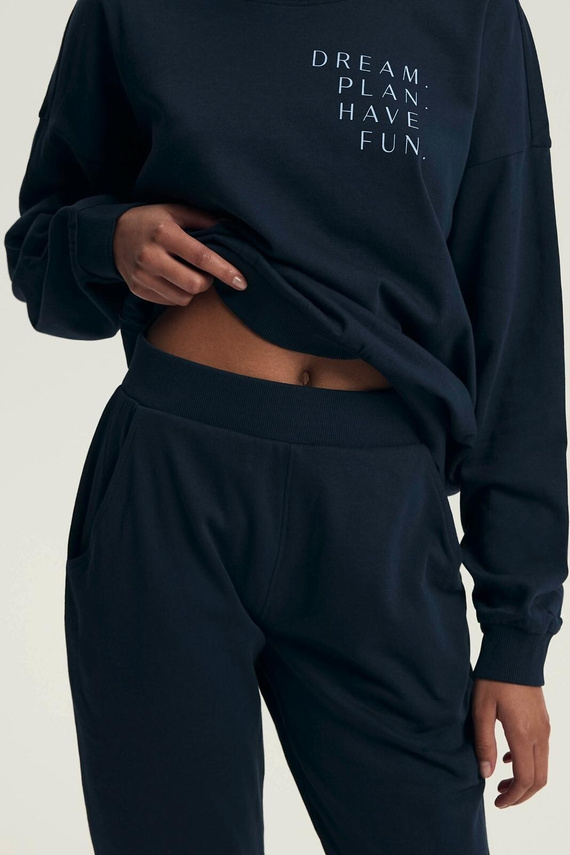 Dámske pyžamo Henderson 43705 Delancy navy blue - bavlnené, s dlhým rukávom, pohodlné a štýlové