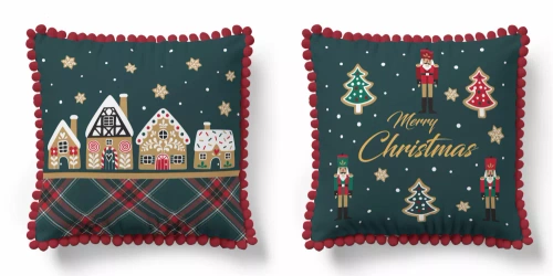 5379 Vianočná dekoratívna obliečka na vankúš Christmas Deco Detexpol perníková chalúpka a hviezdy - zips