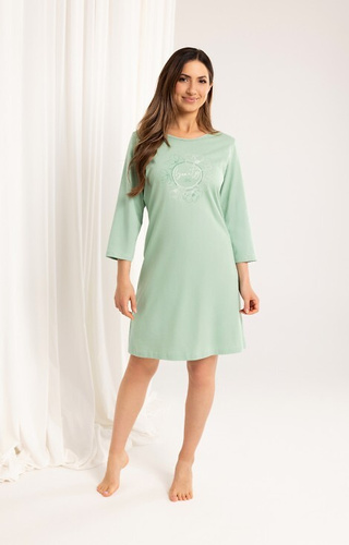 163 Bavlnená nočná košeľa Regina zelená - 3/4 rukáv, potlač, pod kolená