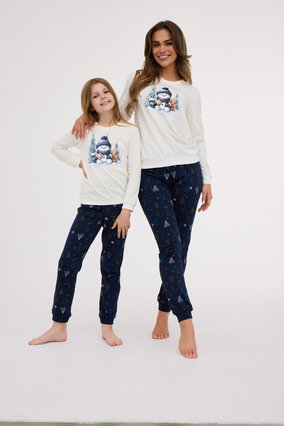 721/427 Snowy Day Dámske pyžamo Cornette ecru - bavlna, dlhý rukáv | Teplé a pohodlné