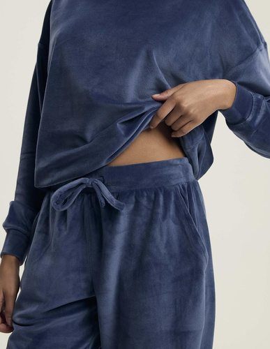 43722 Delanie Dámske velúrové pyžamo Henderson s dlhým rukávom a nohavicami