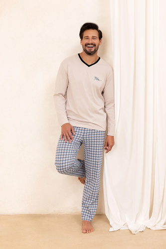 Pánske pyžamo Regina 491 béžové - bavlnené, s dlhým rukávom, pohodlné a klasické