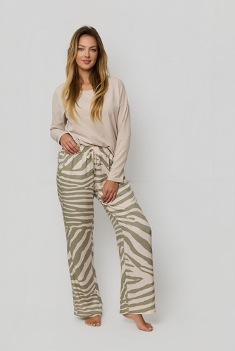 Dámske pyžamo Mefemi by Nipplex Selene PX75 béžová bavlna s dlhými rukávmi a nohavicami so zvieracím vzorom