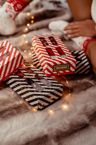 Dámska vianočná súprava Milena 0811.018 - bavlnené 3 páry ponožiek v krabici