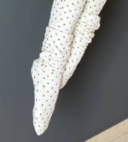 553/554 Wellsoft hladké ponožky na spanie De Lafense - ecru malé bodky