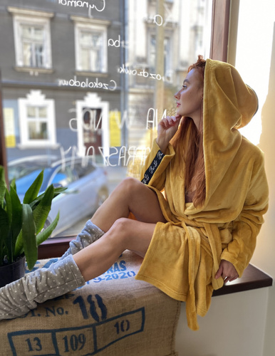 626 Abigail Dámsky krátky župan Forex - medový