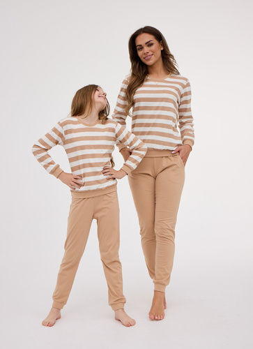 947/198 Dievčenské pyžamo Cornette Molly 2 | 100% bavlna, dlhý rukáv, rebrované, v krabici