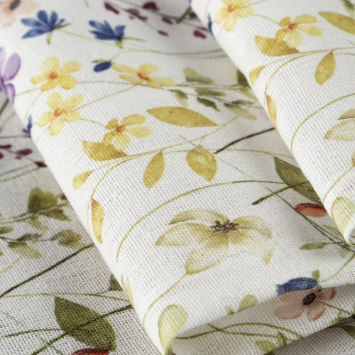 Obrus ANNA Eurofirany neprepúšťajúci škvrny bielo-fialové kvety