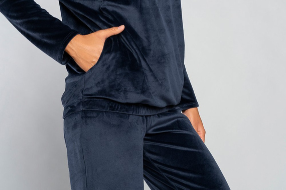 Dámska dlhá súprava Juga. rukáv, dĺžka. talianska móda ťavie nohavice