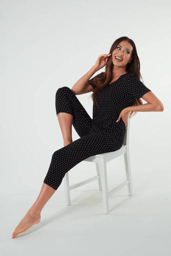 Puntini Dámske pyžamo s krátkym rukávom a 3/4 nohavicami Italian Fashion - čierne