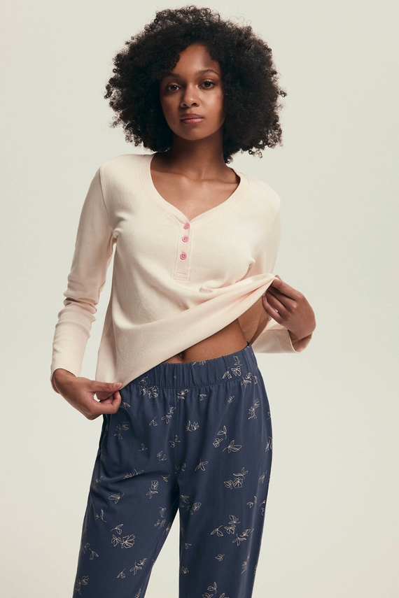 Dámske pyžamo 43698 Delanie Henderson krémové - bavlna, dlhý rukáv, elegantný strih