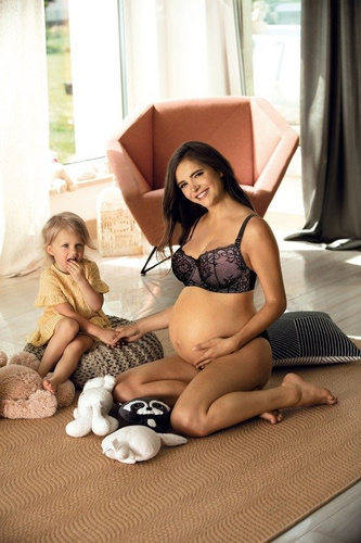 3050 Vyztužená dojčiaca podprsenka Lupoline - čierna