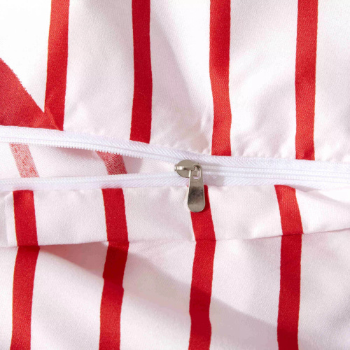 Xmass Bow Vianočné mikrosaténové posteľné prádlo biele červené mašle I25 Spod Igły i Nitki - mäkké, hladké a odolné