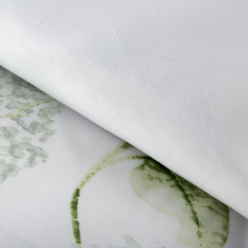 Posteľná bielizeň Buena Design 91 kvetinová obojstranná mäkká na zips