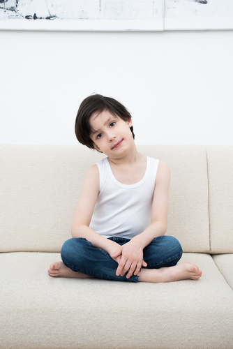 Tomi vesta pre chlapcov, široké ramená Talianska móda - biela