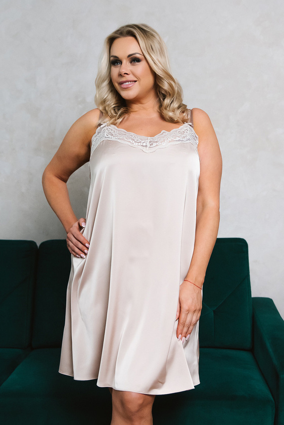 Nočná košeľa na dotyk s úzkymi ramienkami, krátka Italia Fashion - béžová