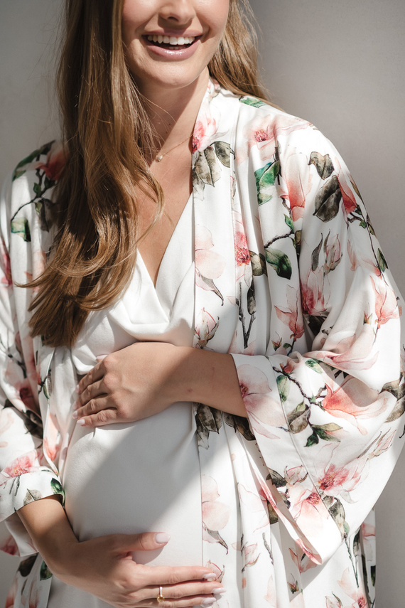 Mesačná nočná košeľa pre tehotné a dojčiace ženy Milk&Love - krémová viskóza, oversize | Poľská kvalita