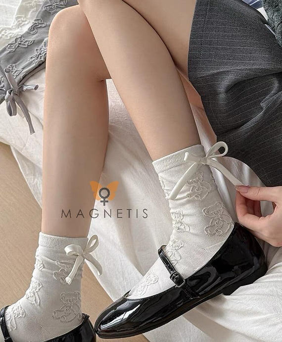 Dámske ponožky Magnetis CO5020 ecru - bavlna, žakár s motívom medvedíka