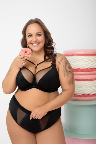 Dámske nohavičky F002 Lilu Gorsenia čierna - vysoký pás, výšivka, komfort