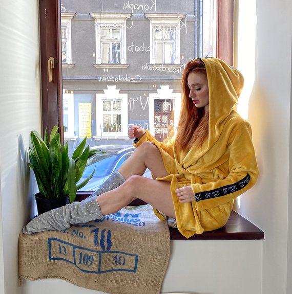 626 Abigail Dámsky krátky župan Forex - medový