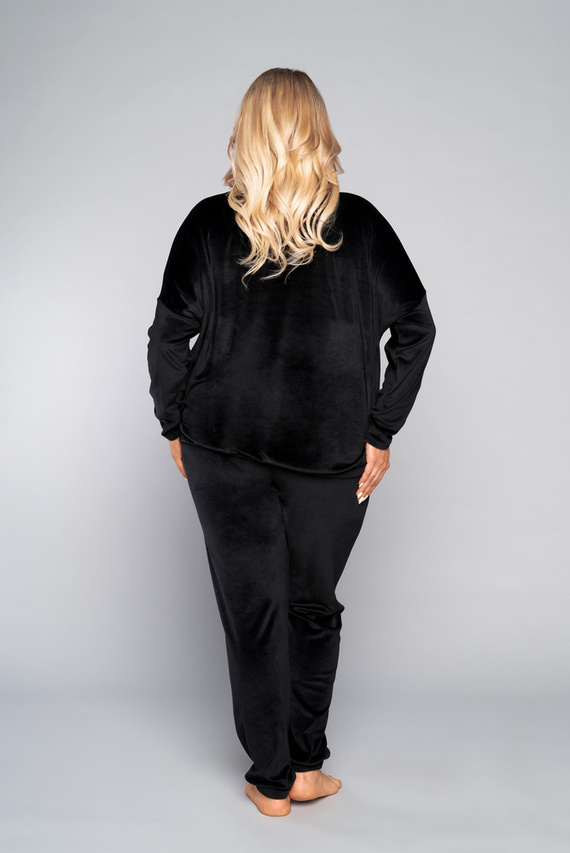 Dámska dlhá súprava Juga. rukáv, dĺžka. talianska móda ťavie nohavice