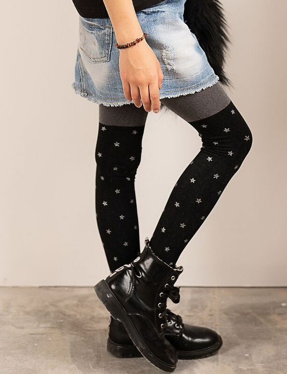 Súmračné pančuchy 2527 Knittex 50 den - čierne so strieborným hviezdičkovým vzorom | Módne a elegantné