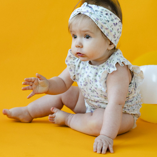 Meadow Body baby mušelín bez ramienok ecru kvetinový Eevi | Ľahký a vzdušný na leto