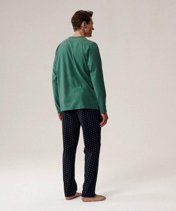 Pánske pyžamo NMP-390 Atlantická zelená a námornícka modrá - bavlnené, s dlhým rukávom, pohodlné a teplé na chladnejšie noci