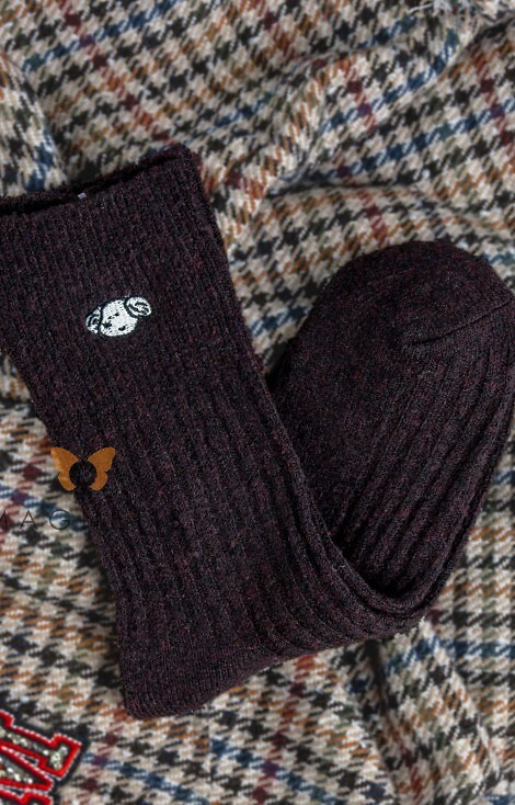 YN5035 Dámske teplé ponožky Magnetis hnedé - rebrované s aplikáciou