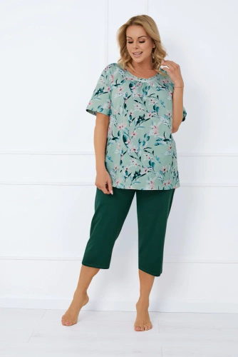Alwea Dámske pyžamo s krátkym rukávom a 3/4 nohavicami Italian Fashion - zelené