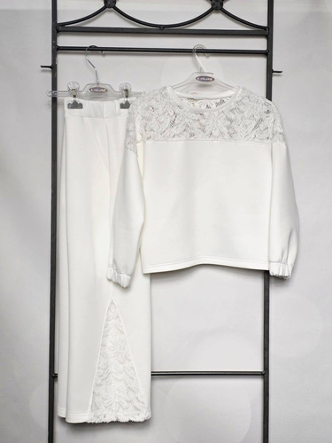 Komplet Eliza Bambarillo krémový s čipkou pre dievčatá