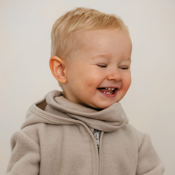 Detský komín z merino vlny Eevi - béžový, mäkký a priedušný