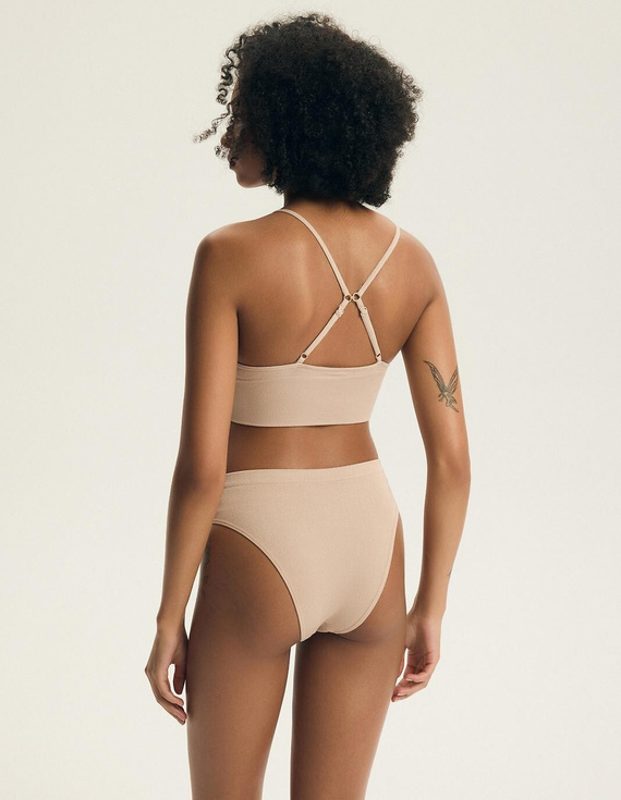 Podprsenka bez kostíc Henderson Arleen 2 44180 – pohodlný top z rebrovaného úpletu