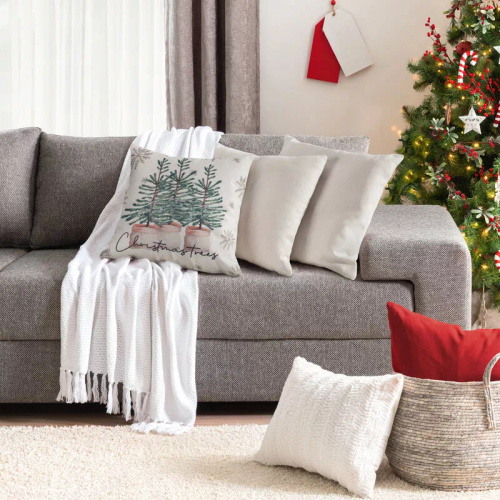 Chp 223 Eurofirany Vianočná obliečka na vankúš - krémová so zelenými vianočnými stromčekmi, dekoratívna