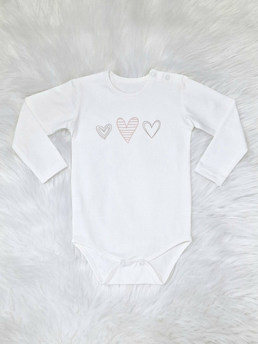 Tri srdcia Bambarillo ecru detské body - bavlna, elastický úplet, ideálne pre tepláky "BEAR"