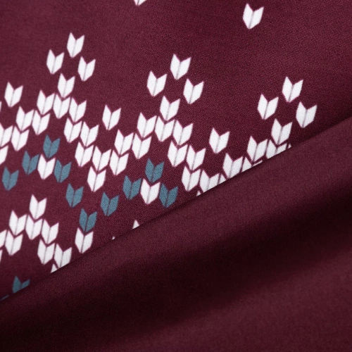 Matt Vianočná posteľná bielizeň z mikrovlákna Eurofirany bordová - zdobená potlačou v škandinávskom štýle