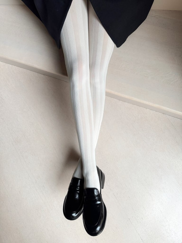 Veneziana Linea Arte 40 den pančuchy - mikrovlákno, módny pruhovaný vzor